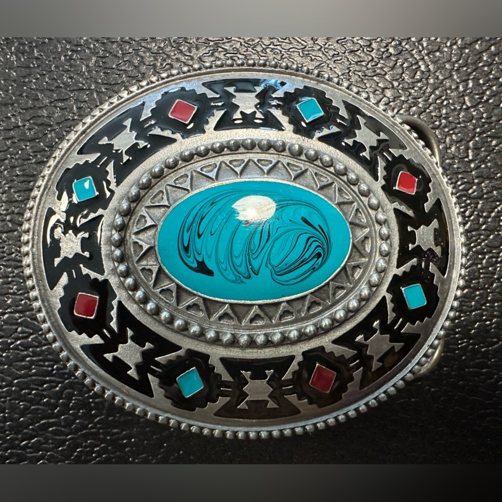 BELT BUCKLE